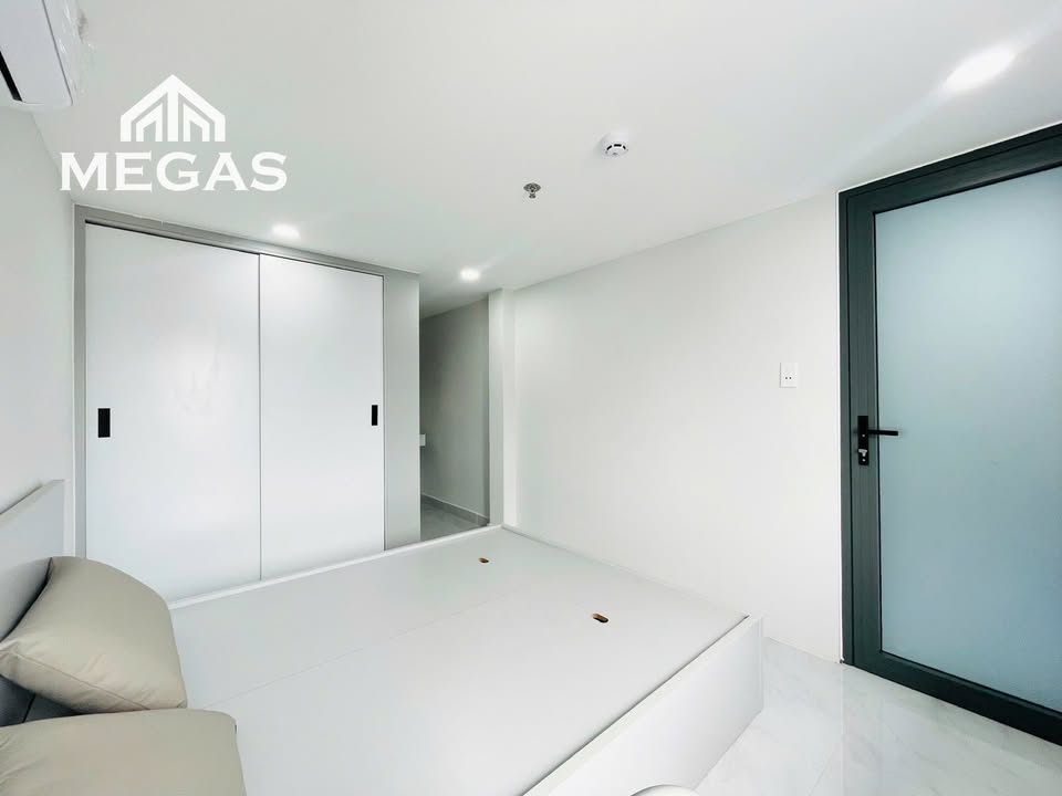 Căn hộ cho thuê đường Hồ Xuân Hương, Bình Thạnh - 1Pn + 1Pk, Full nội thất - Tiện nghi sang trọng!