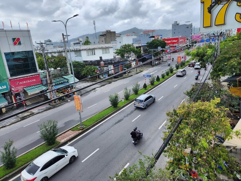 Đất nền đường Nam Trân, Hòa Minh, Liên Chiểu 250m² giá 18.5 tỷ - Cơ hội đầu tư tuyệt vời!