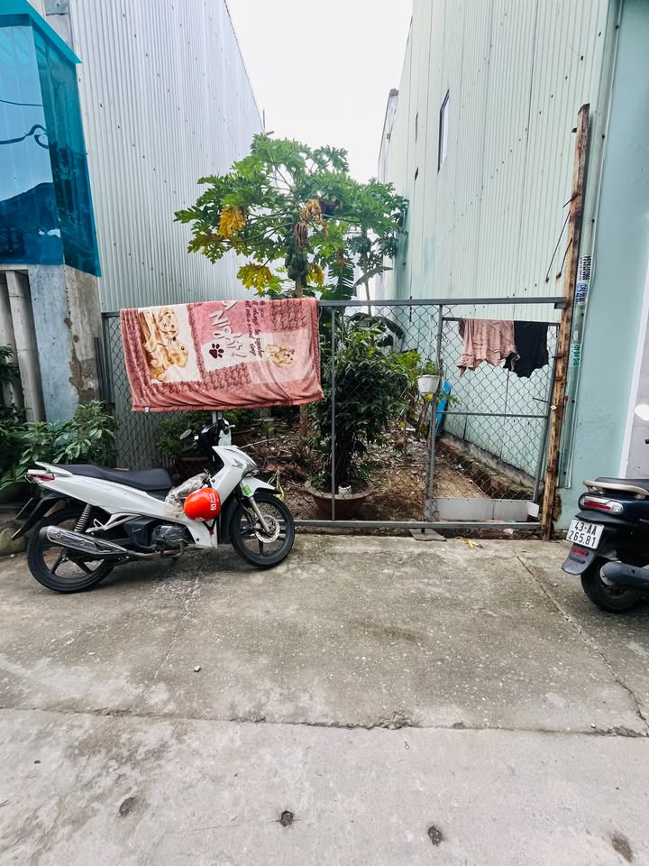 Đất kiệt ô tô 127 Đồng Kè 60m² giá 3.05 tỷ - Gần chợ Hòa Khánh tiện ích tối ưu!