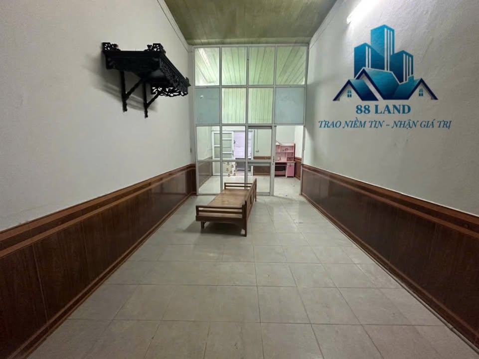 Nhà cấp 4 phường Lê Lợi, Bắc Giang 45m² giá 2 tỷ - Ô tô đỗ cửa, tiện ích đầy đủ!