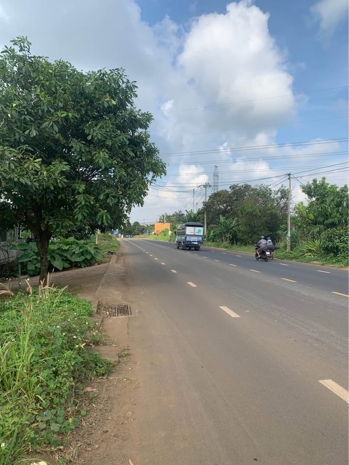 Bán gấp nhà mặt tiền Nguyễn Thị Định, 40m² chỉ 1.75 tỷ - Cơ hội đầu tư tuyệt vời!