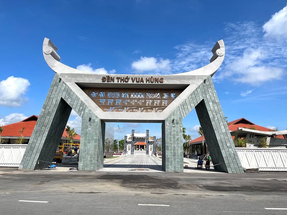 Đất nền tại Đền Vua Hùng, Cần Thơ 112.5m² giá 2.086 tỷ - Đầu tư sinh lời ngay!