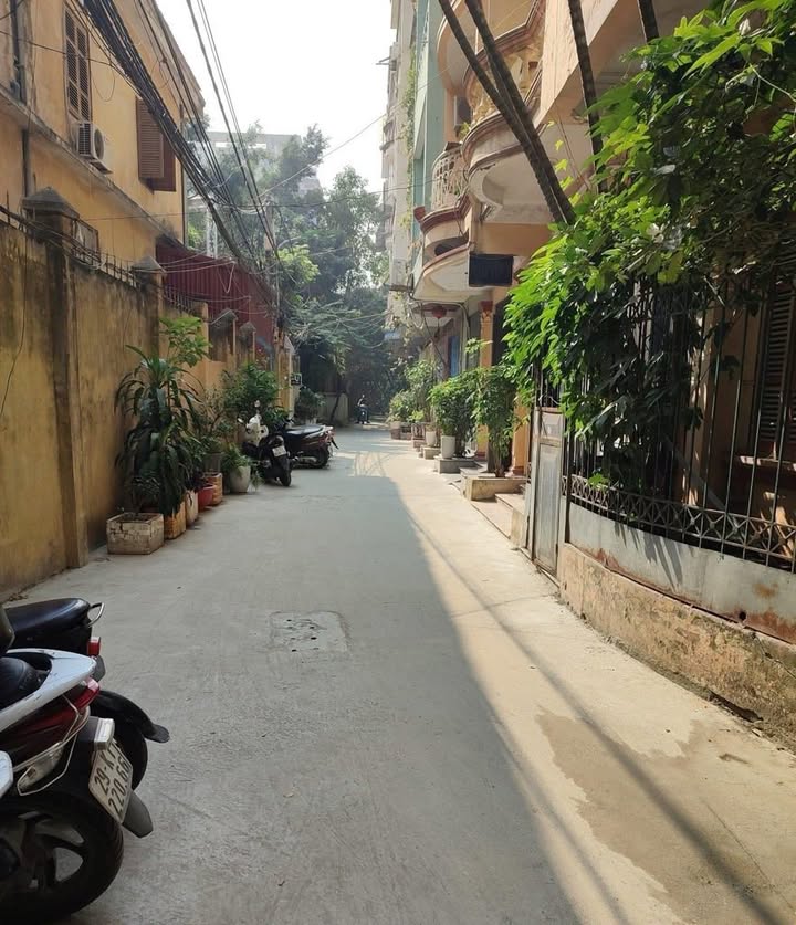 Biệt thự Chùa Bộc Đống Đa 55m² giá 25 tỷ - Lô góc thoáng đãng, ô tô đỗ cửa!