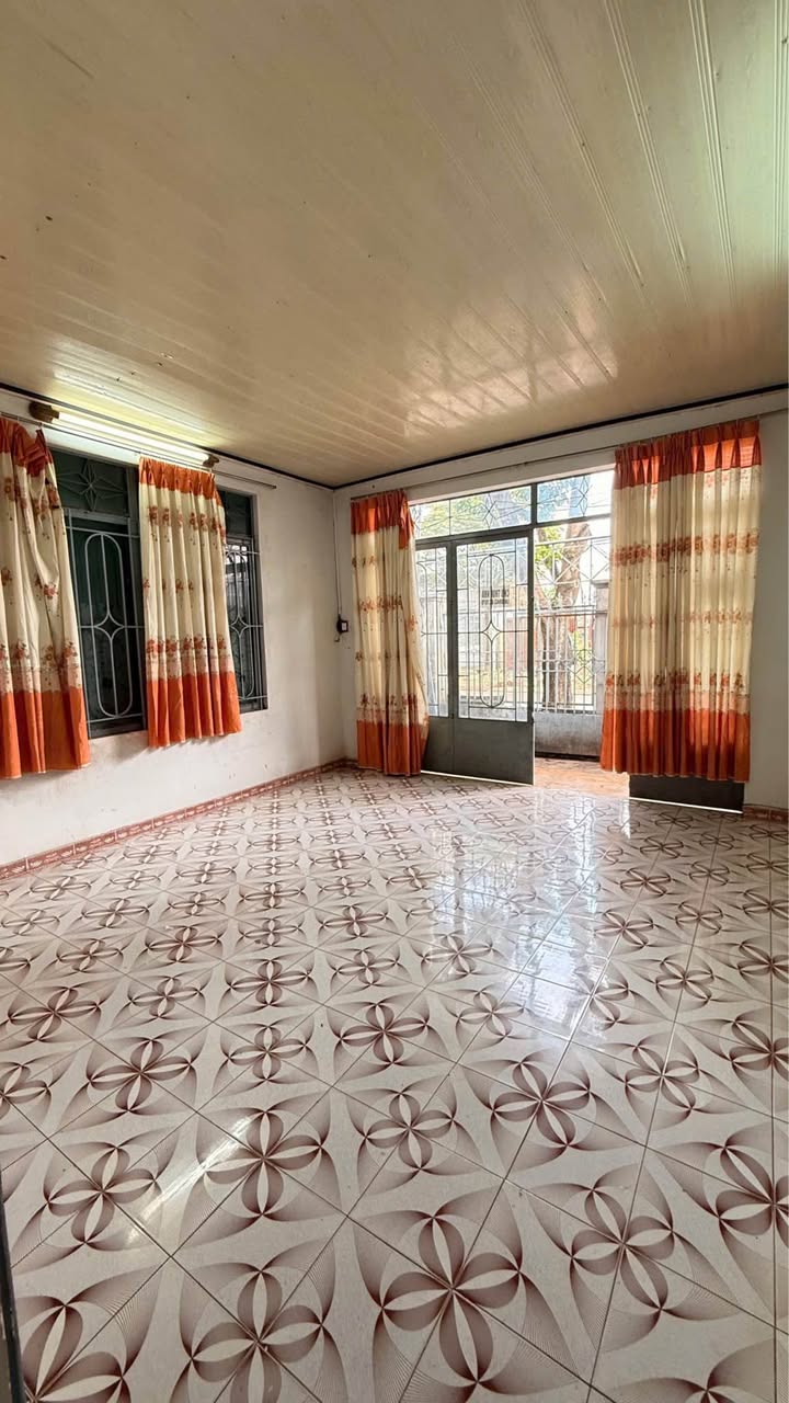 Đất mặt tiền Nam Quốc Cang - 67.5m² giá 3.8 tỷ - Đầu tư sinh lời tuyệt vời!