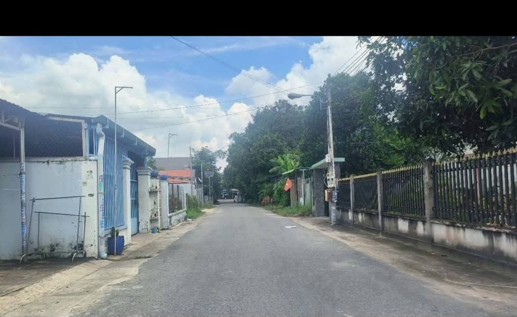 Đất nền Phú An Bến Cát 60m² giá 1 tỷ - Vị trí thông thoáng, xây nhà ngay!