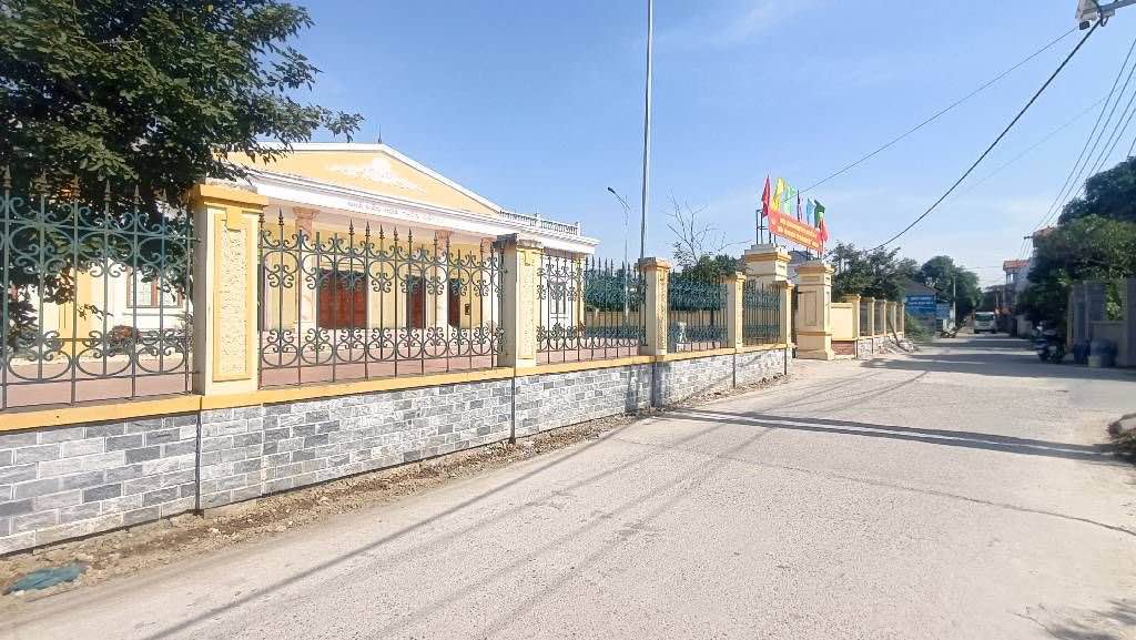 Đất nền Lạc Đạo 100m² giá 3 tỷ - Đầu tư sinh lời tiềm năng!