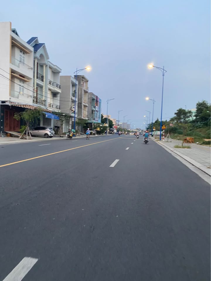 Lô đất sổ đỏ 94m² hẻm 6m gần đường A4, Vũng Tàu - Giá chỉ 2.75 tỷ!