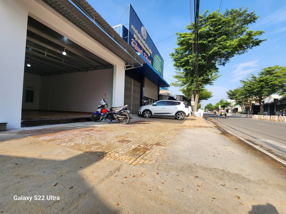 Mặt bằng cho thuê tại 92e Hải Thượng Lãn Ông, 130m² - Gần chợ nông sản