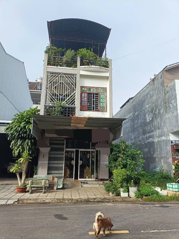 Nhà 2 tầng mặt tiền Trương Vĩnh Ký, Bảo Lộc 105m² giá 7.5 tỷ - Sổ hồng chính chủ