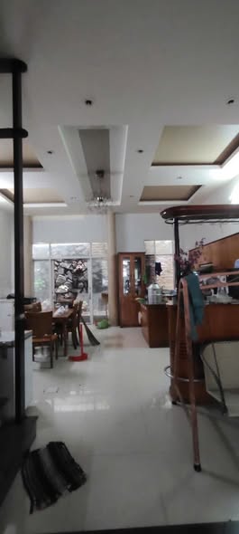 Nhà 4 tầng đường B1, KĐT Vĩnh Điềm Trung 108m² giá 9.7 tỷ - Sẵn sàng vào ở!