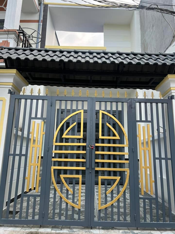 Nhà bán Bình Chuẩn, Thuận An 64m² giá 1.279 tỷ - Địa hình đẹp, xe hơi vào tận nơi!