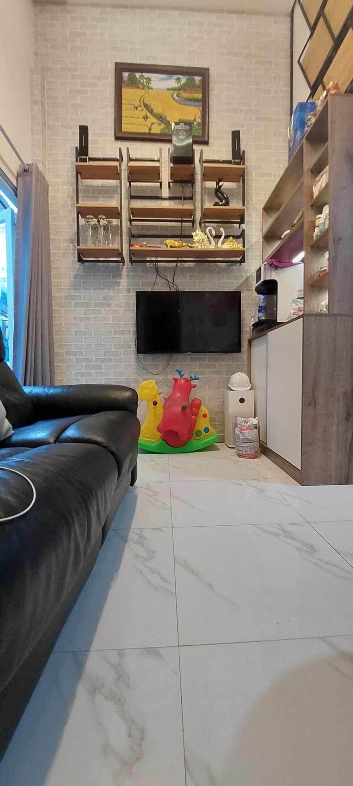 Nhà riêng Dĩ An 92m² giá 2.95 tỷ - Vị trí đắc địa gần Siêu thị Go!