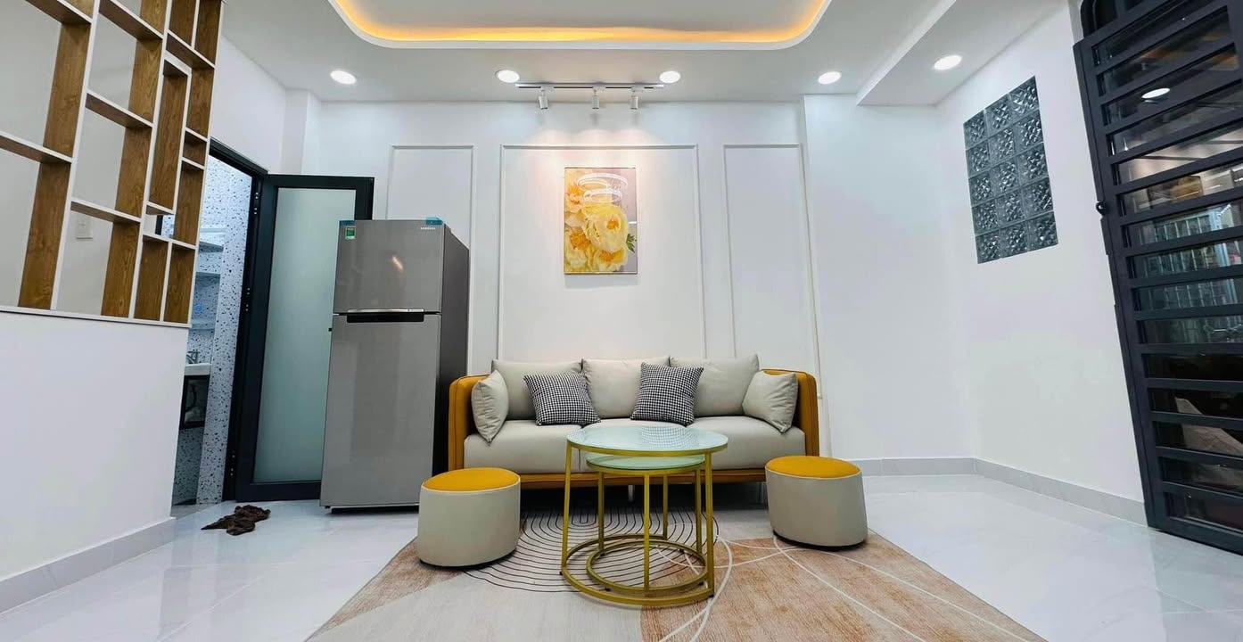 Nhà phố hẻm ô tô tại Xô Viết Nghệ Tĩnh, Bình Thạnh 26m² giá chỉ 4 tỷ - Sẵn sàng vào ở!