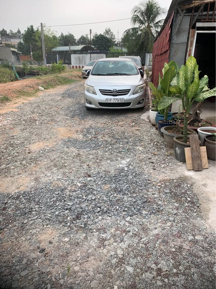 Nhà kho Chánh Nghĩa, Thủ Dầu Một 420m² giá 2.5 tỷ - Gần kênh, xe tải vào tận nơi!