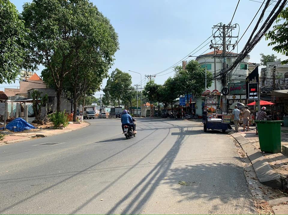 Bán gấp FrontHouse mặt tiền Lê Hồng Phong, Thủ Dầu Một, 53.5m² - Giá chỉ 4.2 tỷ!