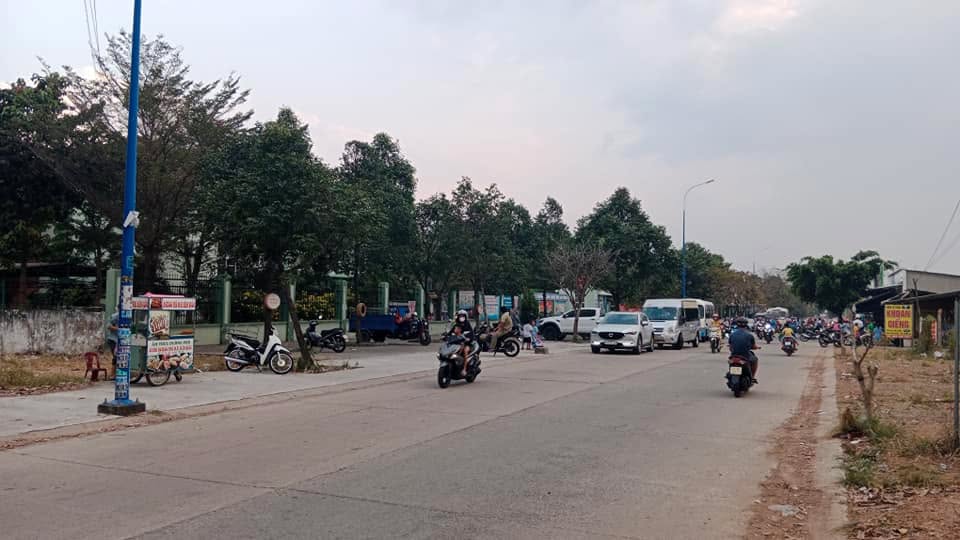 Đất thổ cư Bến Cát 310m² giá 2.1 tỷ - Gần trường học, hạ giá hấp dẫn!