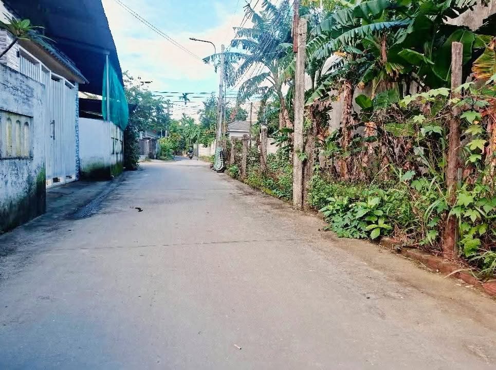Đất nền hẻm Nguyễn Văn Linh, Quảng Ngãi 95m² giá chỉ 900 triệu - Cơ hội không thể bỏ lỡ!