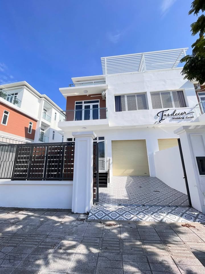 Biệt thự đường Số 10, Vĩnh Quang, Rạch Giá 200m² giá 6.2 tỷ - Nội thất đầy đủ, thương lượng!