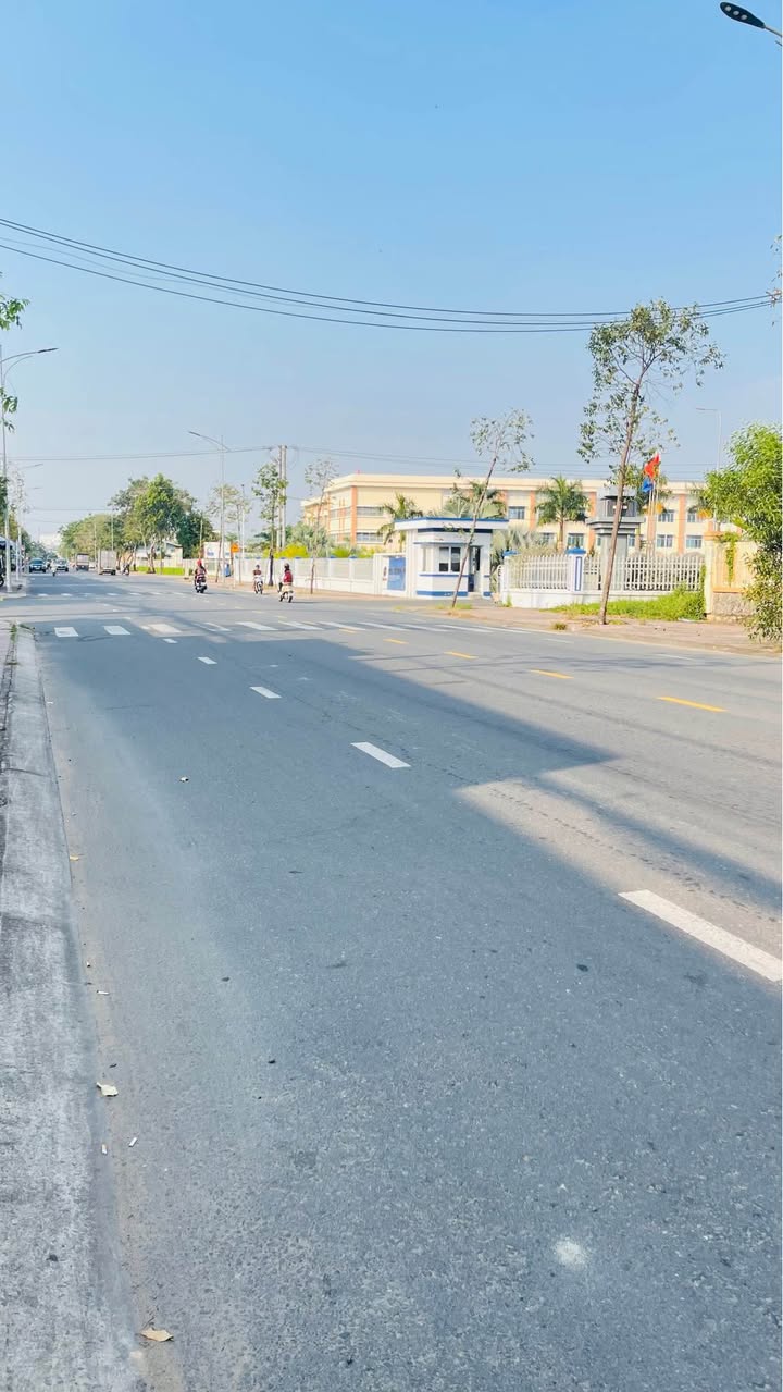 Đất nền Lê Đại Hành, Cao Lãnh 144m² giá 4 tỷ - Kinh doanh tuyệt vời!