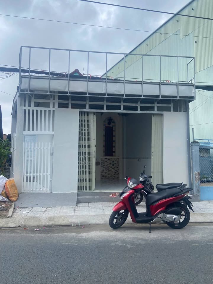 Nhà cho thuê mặt tiền Nguyễn Chí Thanh 96m² giá chỉ 6 triệu - Đầu tư sinh lời ngay!