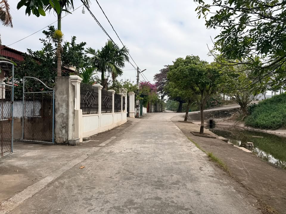 Đất thổ cư hướng Nam 156m² tại xóm 3 Phúc Thắng - Sổ đỏ chính chủ giá 1.2 tỷ