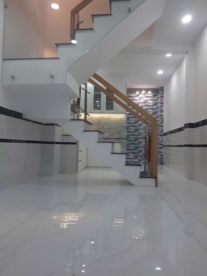 Nhà phố Hiệp Thành 17, Quận 12 - 24m² giá 2.49 tỷ - Sang trọng, tiện nghi