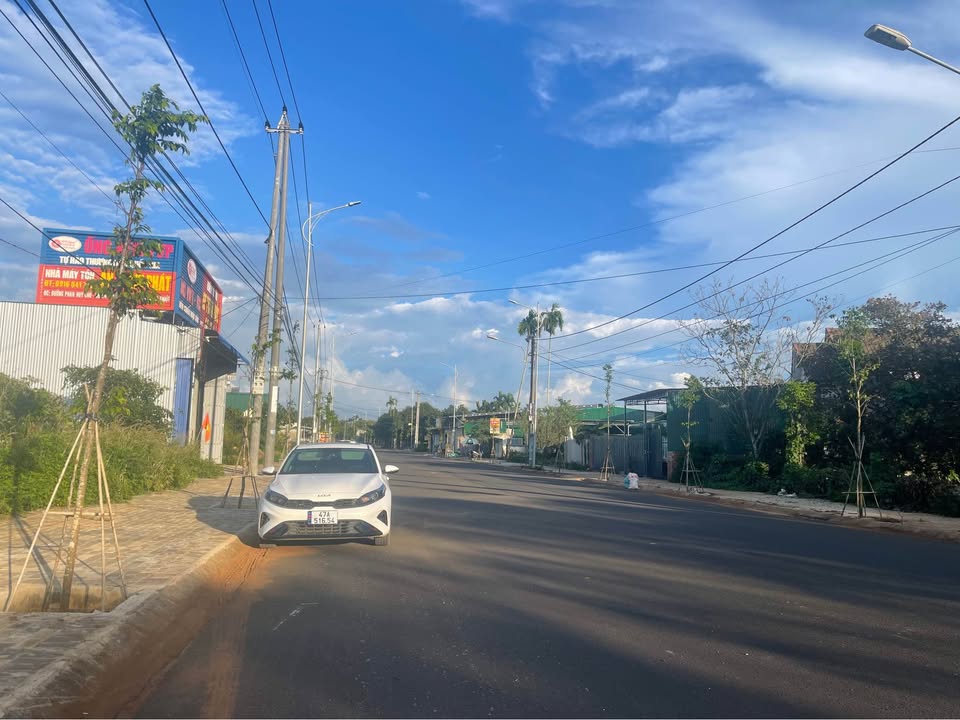 Đất mặt tiền Phan Huy Chú, Buôn Ma Thuột 690m² chỉ 6.9 tỷ - Cơ hội đầu tư tuyệt vời!