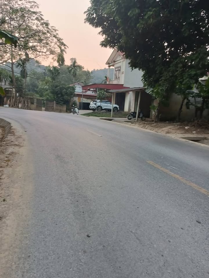 Đất nền Hợp Minh, Yên Bái 84m² giá 700 triệu - Vị trí đắc địa gần nhà hàng