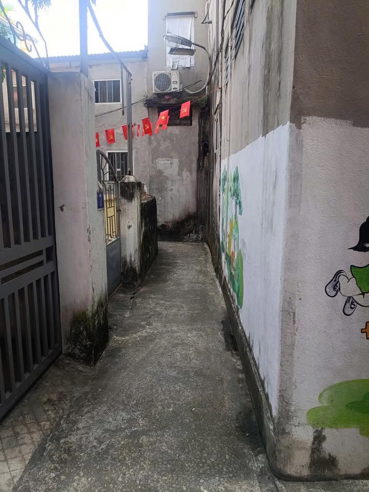 Nhà cấp 4 2 mặt tiền phường Ngô Quyền 110m² giá 2 tỷ - Đất vàng chờ đón chủ mới!