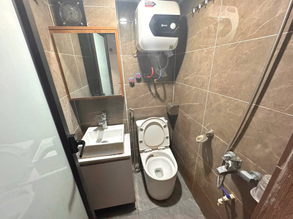 Studio cho thuê tại Ngõ 63 Trần Quốc Vượng, Cầu Giấy - Giá 3.5 triệu/tháng, đầy đủ nội thất!