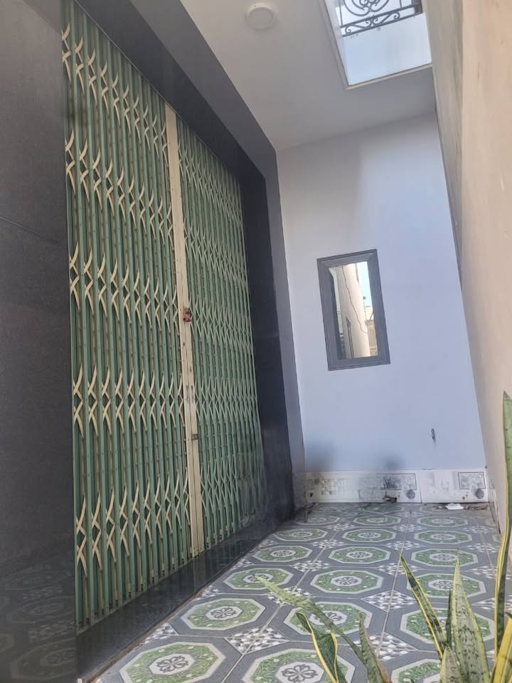 Nhà riêng 413 Nguyễn Thái Học, Dĩ An 65m² giá 2.9 tỷ - Thiết kế 3 tầng đẹp lung linh!