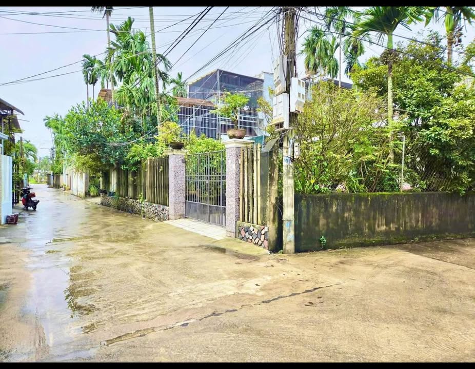 Đất nền Quảng Phú 120m² giá 800 triệu - Hướng Đông, mặt tiền đường lớn!