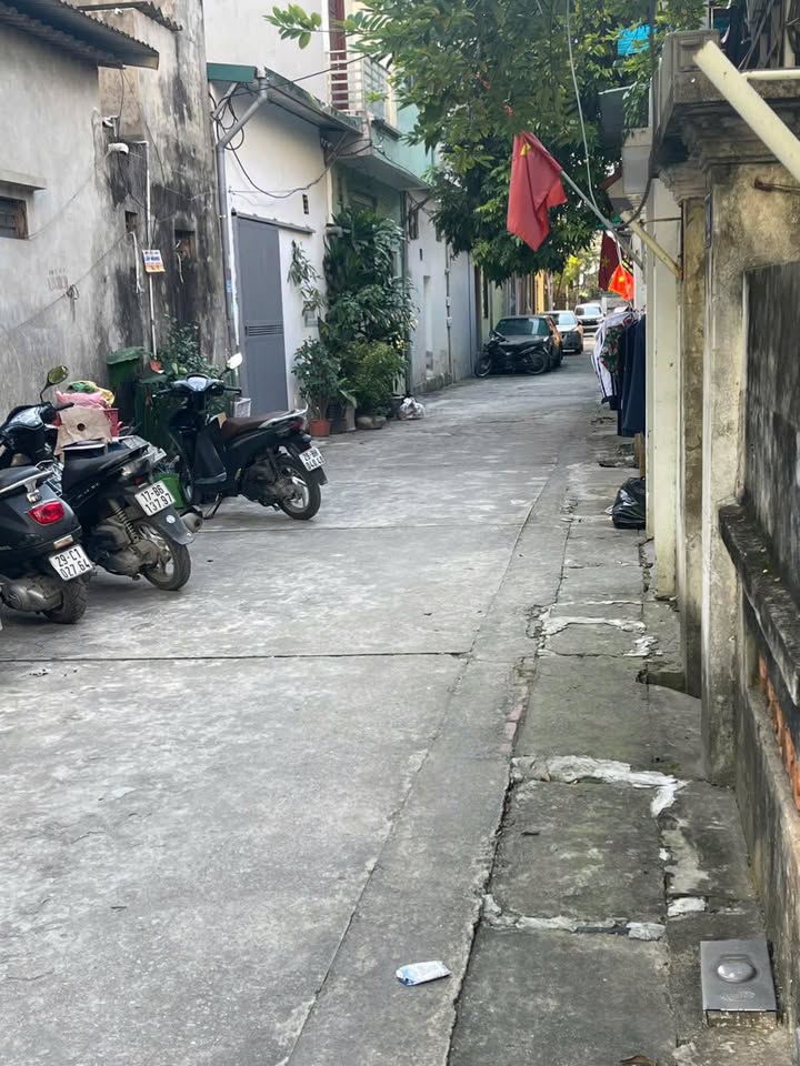 Đất Ngọc Hồi Thanh Trì 80m² giá 6 tỷ - Lô góc thoáng, ô tô đỗ trước đất!