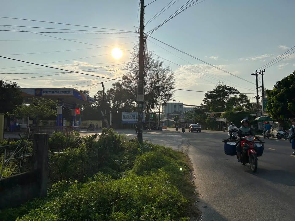 Đất mặt tiền 616, Tam Kỳ 180m² giá 1.7 tỷ - Tiềm năng kinh doanh lớn!