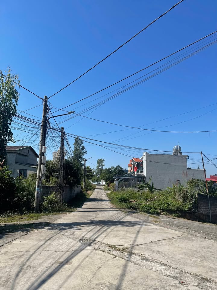 Đất nền Thanh Sơn Uông Bí 114m² giá 700 triệu - Vị trí đắc địa tương lai tăng giá!