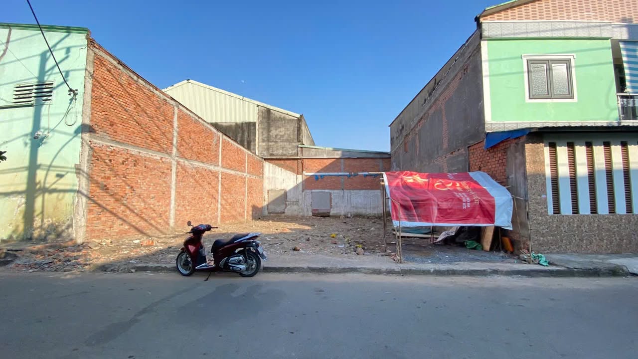 Lô đất Hẻm 1 Sẹc đường Hương Lộ 2 67m² giá 5.25 tỷ - Phong thủy tốt, dễ thiết kế!