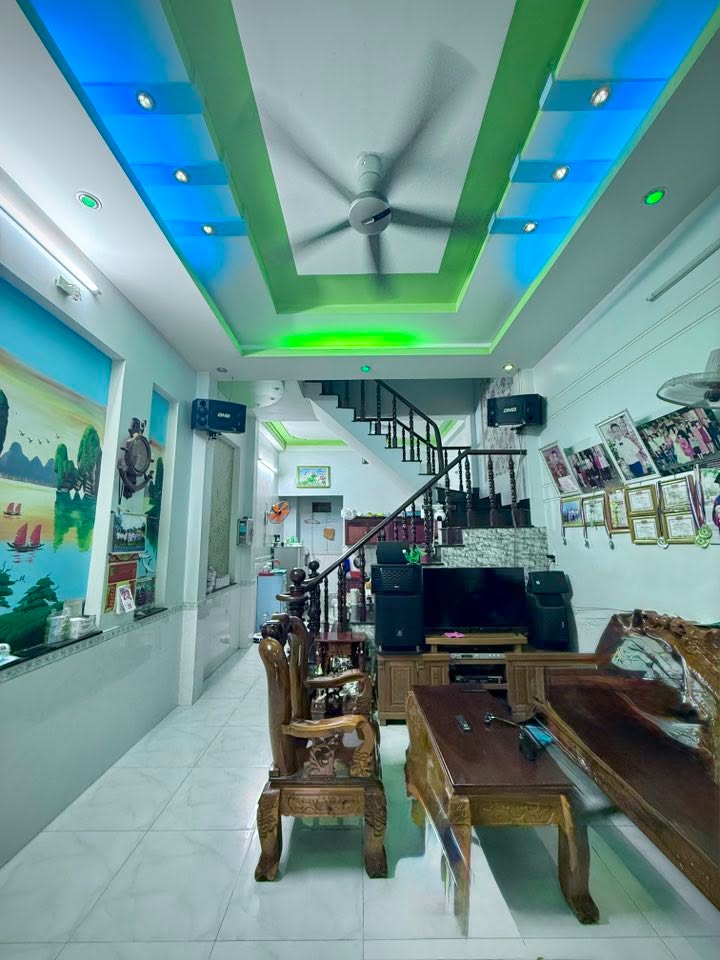 Nhà riêng Dĩ An 52m² giá thỏa thuận - Gần chợ và trường học!