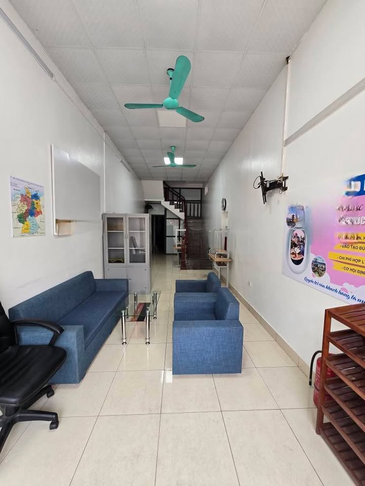 Nhà cho thuê 2,5 tầng tại Ngọc Châu 70m² giá 6,5 triệu - Vị trí thuận lợi cho kinh doanh