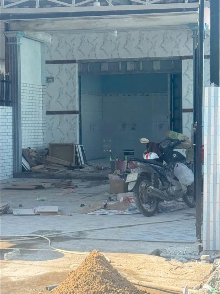 Nhà cấp 4 ấp 1 Long Khê 198m² giá 2.55 tỷ - Sổ hồng chính chủ!