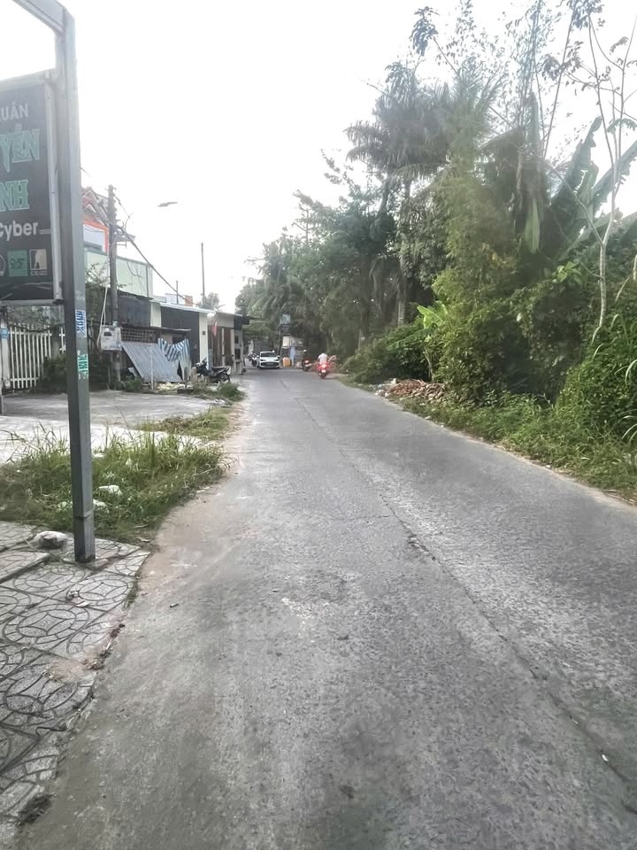 Bán đất Rạch Giá 200m² giá 1.75 tỷ - Tặng nhà kiên cố mặt tiền đường Cao Thắng!