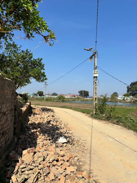 Đất nền siêu góc 3 mặt tiền Mai Trung, Hiệp Hòa 392m² giá chỉ 1 tỷ - Cơ hội đầu tư hiếm có!