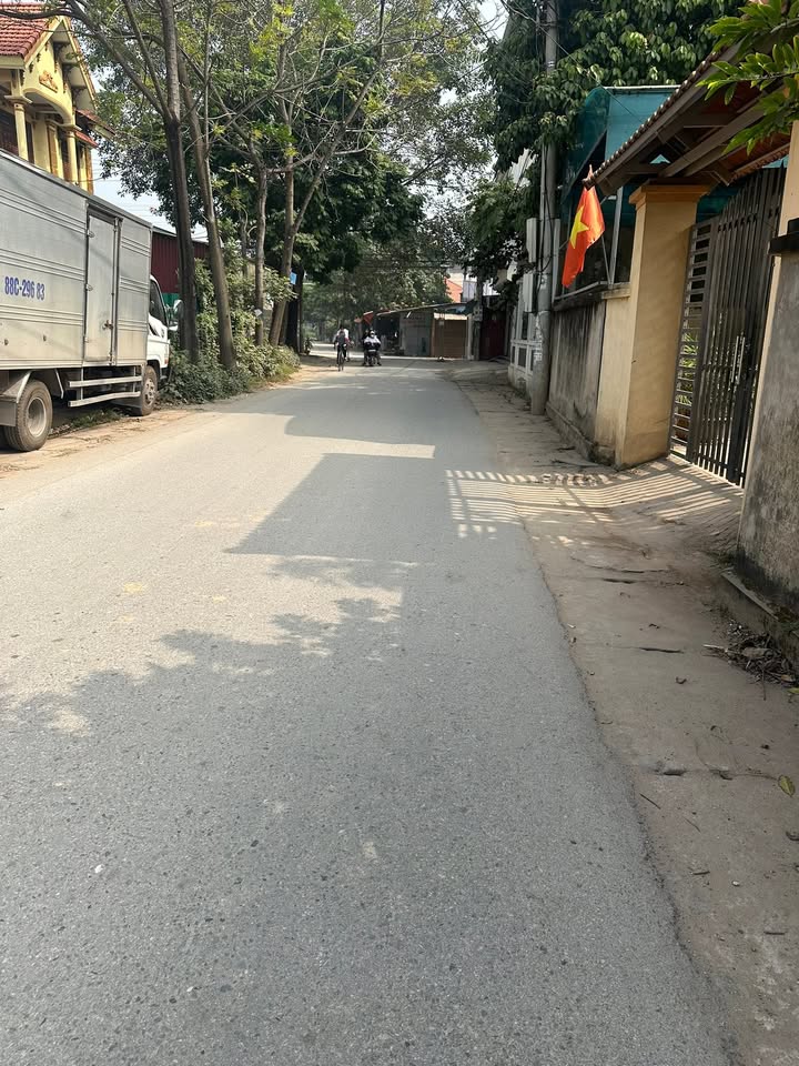 Đất nền Tiền Châu, Phúc Yên 100m² giá 1.7 tỷ - Vị trí đắc địa, gần khu đấu giá!