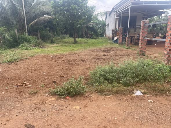 Đất nền Cư M'gar 300m² giá 635 triệu - Đường thông ô tô tránh nhau!