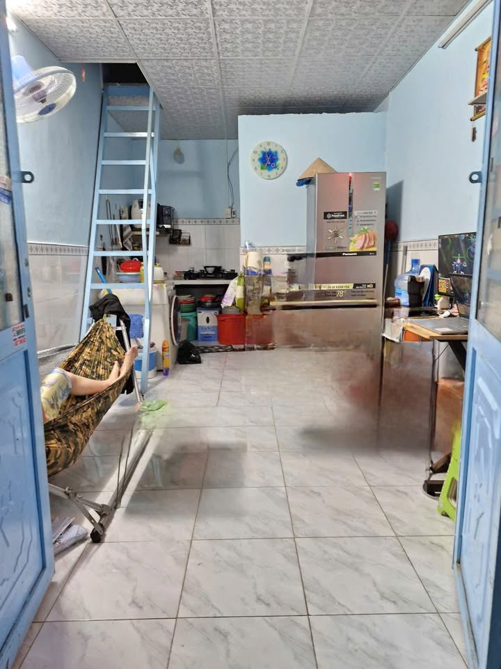 Nhà phố ấp 4, xã Nhơn Đức, Nhà Bè 18m² giá 580 triệu - Sẵn sàng sở hữu ngay!