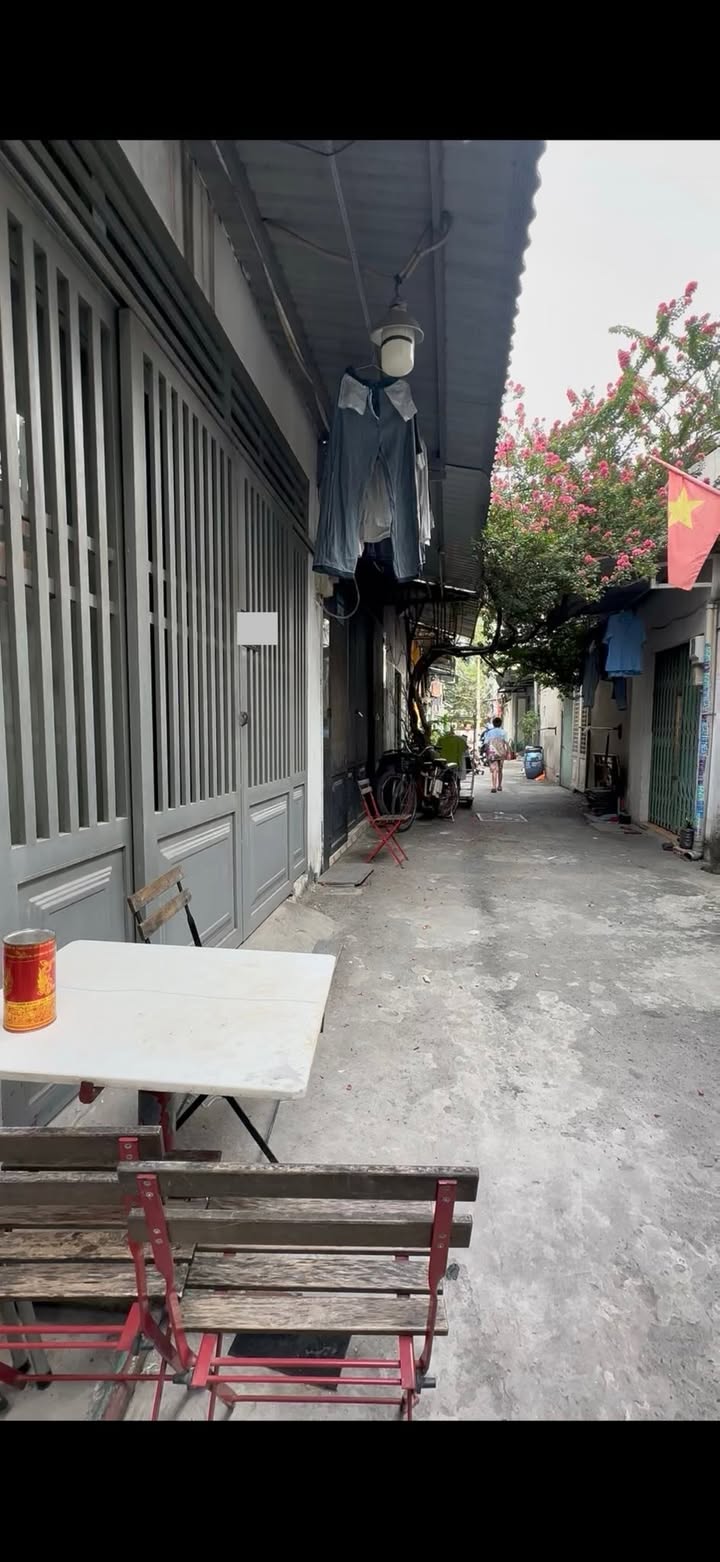 Nhà đẹp hẻm xe hơi Linh Xuân, Thủ Đức 40m² giá 3 tỷ - Nhà mới vào ở ngay!