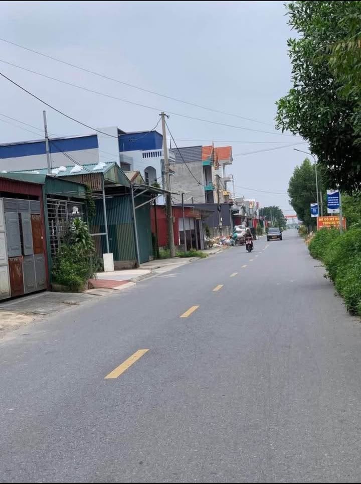 Đất mặt đường Huyện 191, Đoàn Thượng, Gia Lộc 100m² giá 3 tỷ - Đầu tư sinh lời ngay!