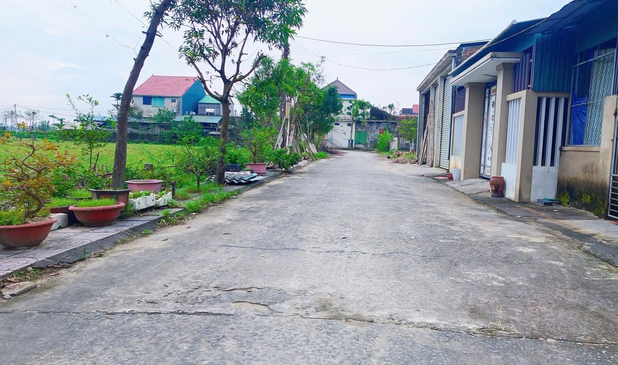 Đất nền TDP Hạ, Trần Phú, Hà Tĩnh 108,5m² giá 1.9 tỷ - Vị trí đắc địa, tiện ích đầy đủ!