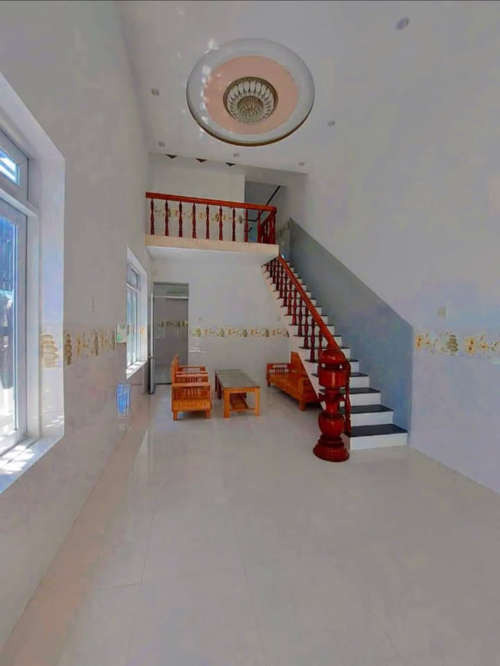 Nhà đẹp phường Hoà Hiệp, Đông Hòa 100m² giá 1.7 tỷ - Sẵn sàng vào ở ngay!