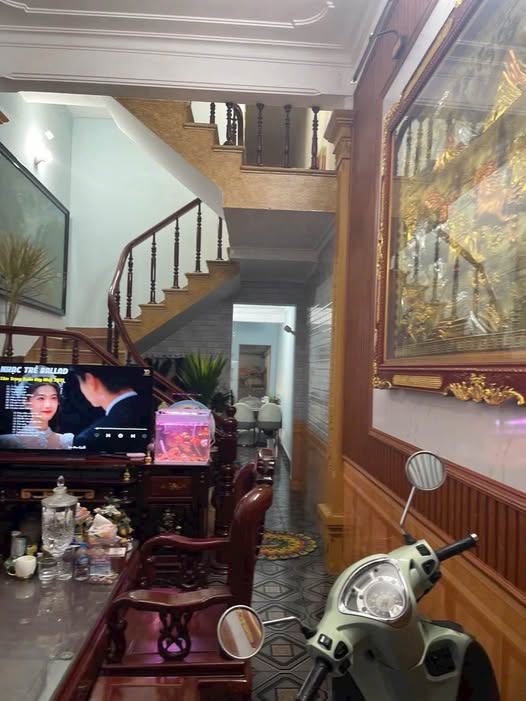 Nhà 3 tầng đường Lê Phụng Hiểu, Kinh Bắc 53m² giá chỉ 4 tỷ - Vị trí đắc địa!