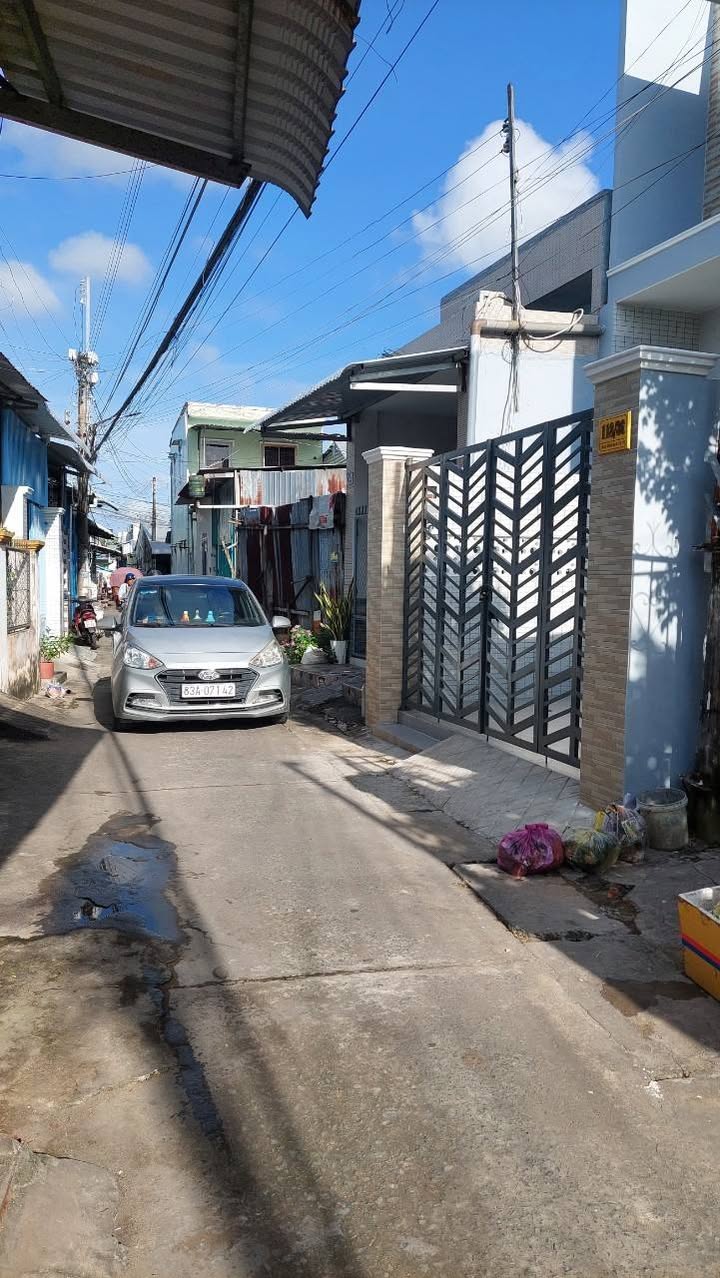 Nhà cho thuê Hẻm 118 Trần Hưng Đạo, Phú Lợi - Giá chỉ 2.5 triệu/tháng!